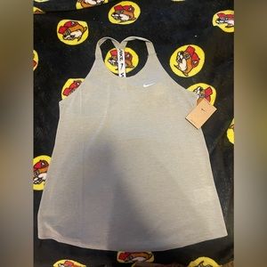 Nike top